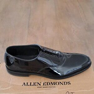 Allen Edmonds Carlyle Plain-toe Oxford Shoe - Black Patent Leather - Size: 13 B